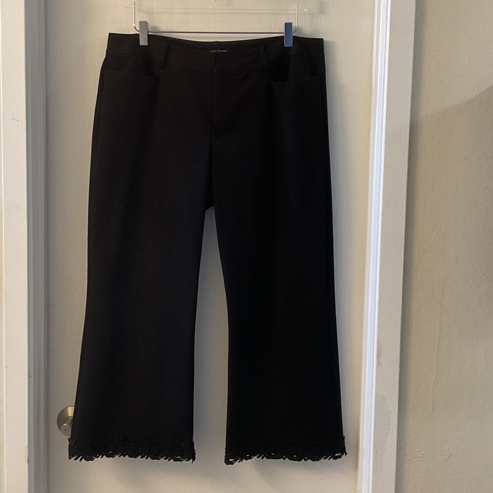 Nanette Lepore Black Wide-Leg Cropped Pants with Floral Lace Trim at Hem